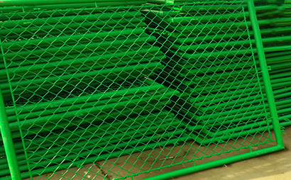 邊框式球場圍網(wǎng)